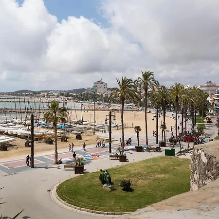Sitgesnextdoor Bed and breakfast