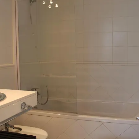 Oda ve Kahvaltı Sitgesnextdoor